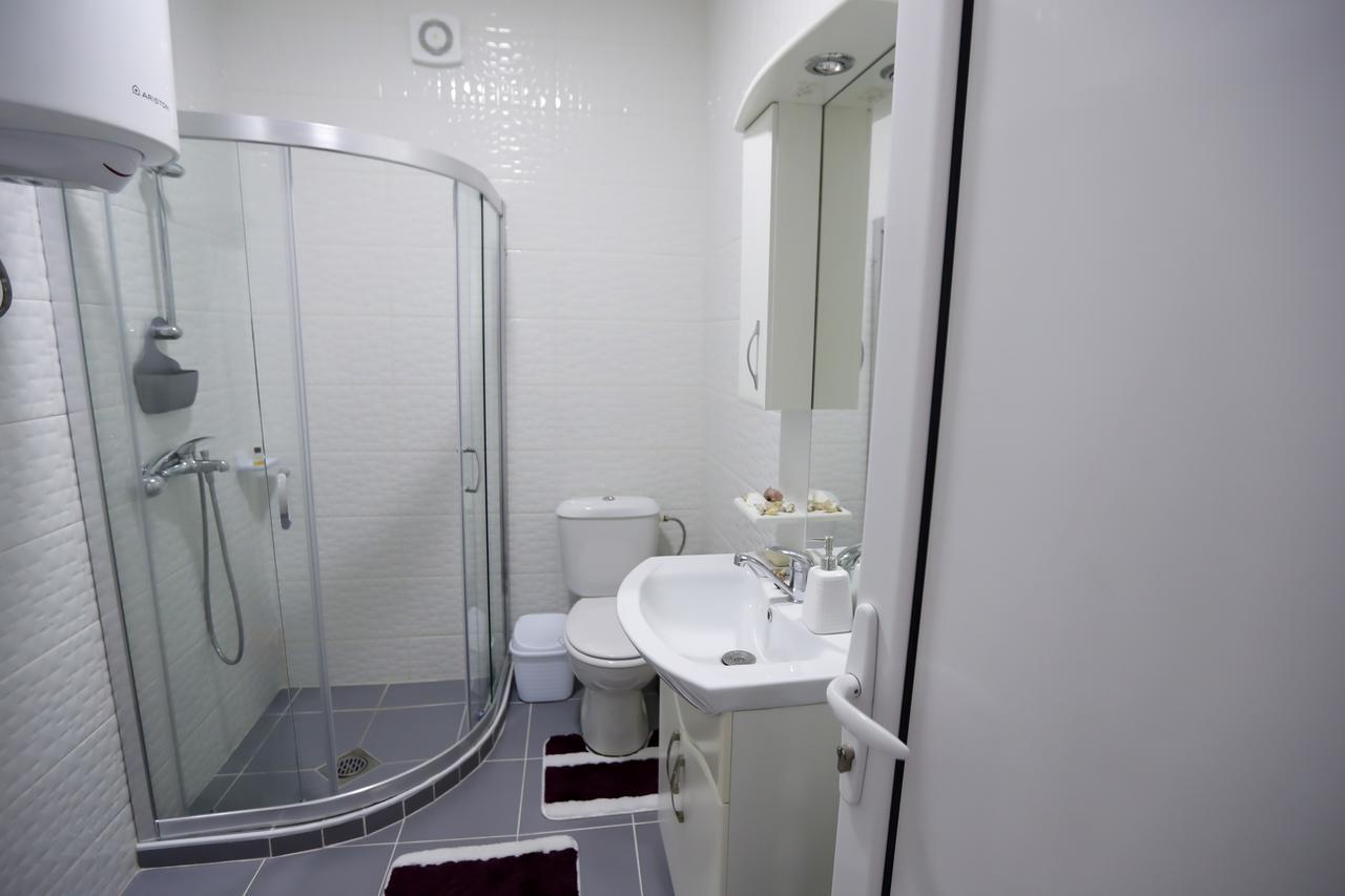 Day&Night Appartement Ohrid Buitenkant foto